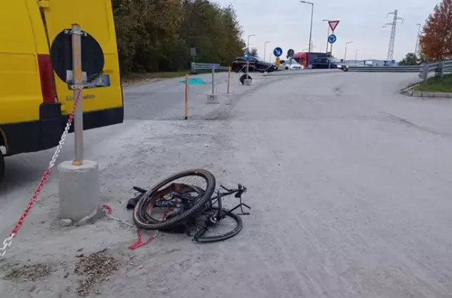Fútbol Español ESP Detienen a un camionero por atropellar y causar la muerte de un ciclista muy conocido.